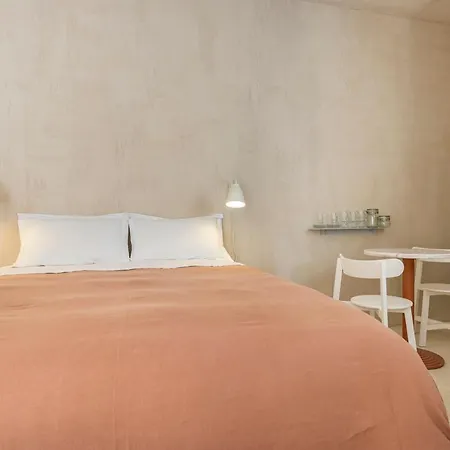 The Carpenter's Appartement *