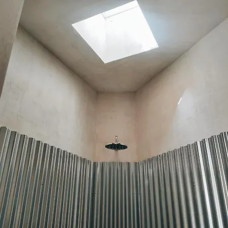 The Carpenter's Apartman